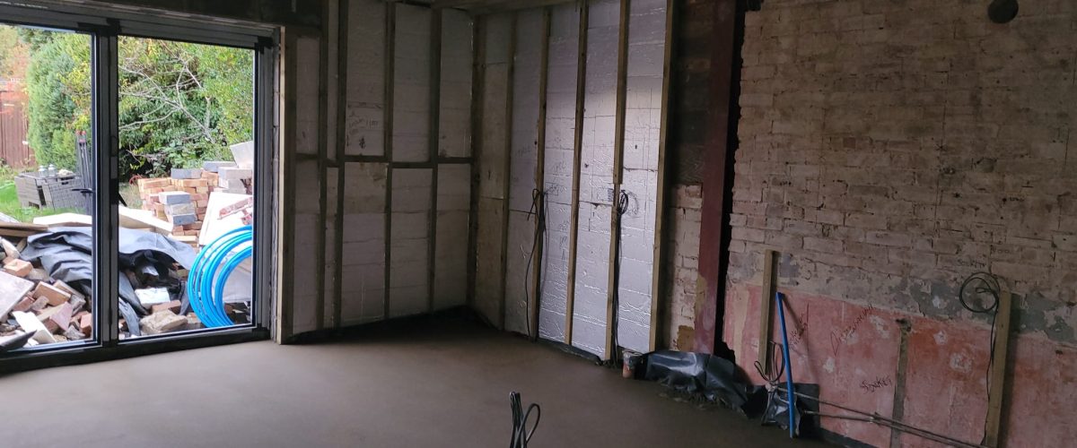 Builder in Warlingham